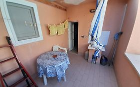 casa giallo